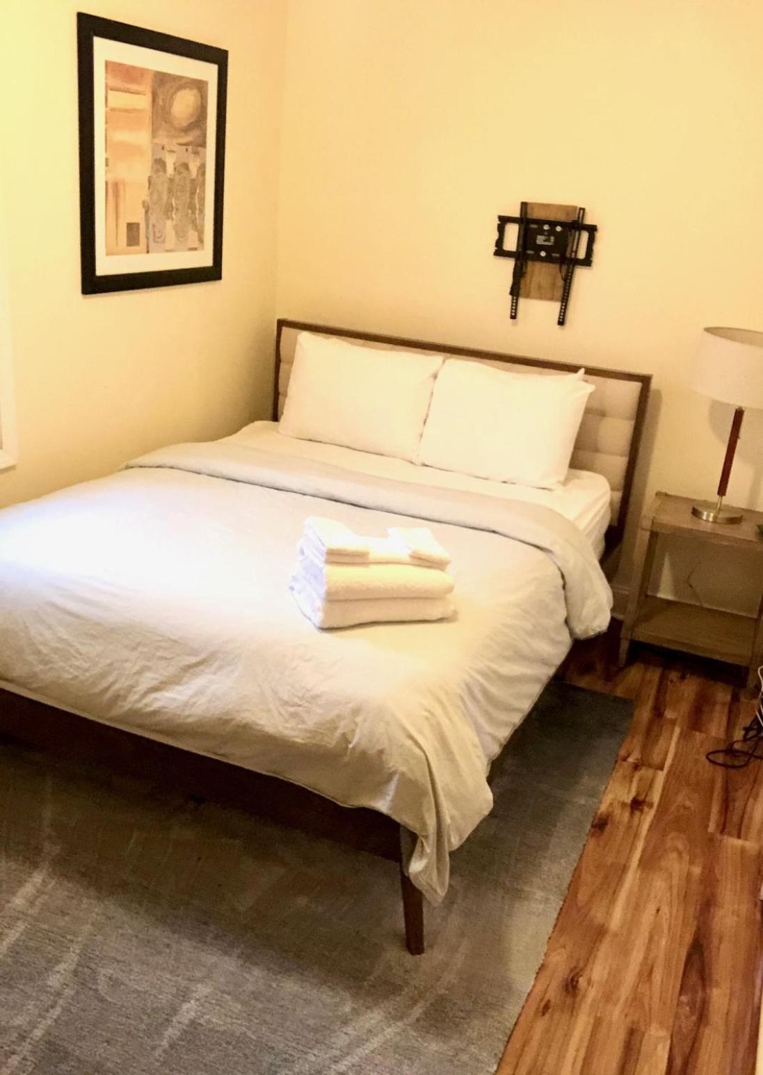 The House Hotels - W.20Th - Three Bedroom Near West Side Market And Downtown Cle Cleveland Eksteriør billede